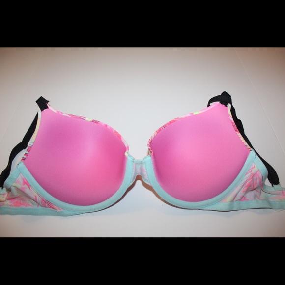 Victoria’s Secret PINK push up 34D bra - Picture 6 of 16